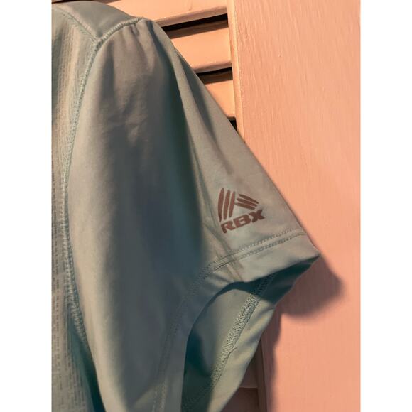 RBX aqua tie bottom active/running top size L Looser fit short sleeved - Picture 4 of 6